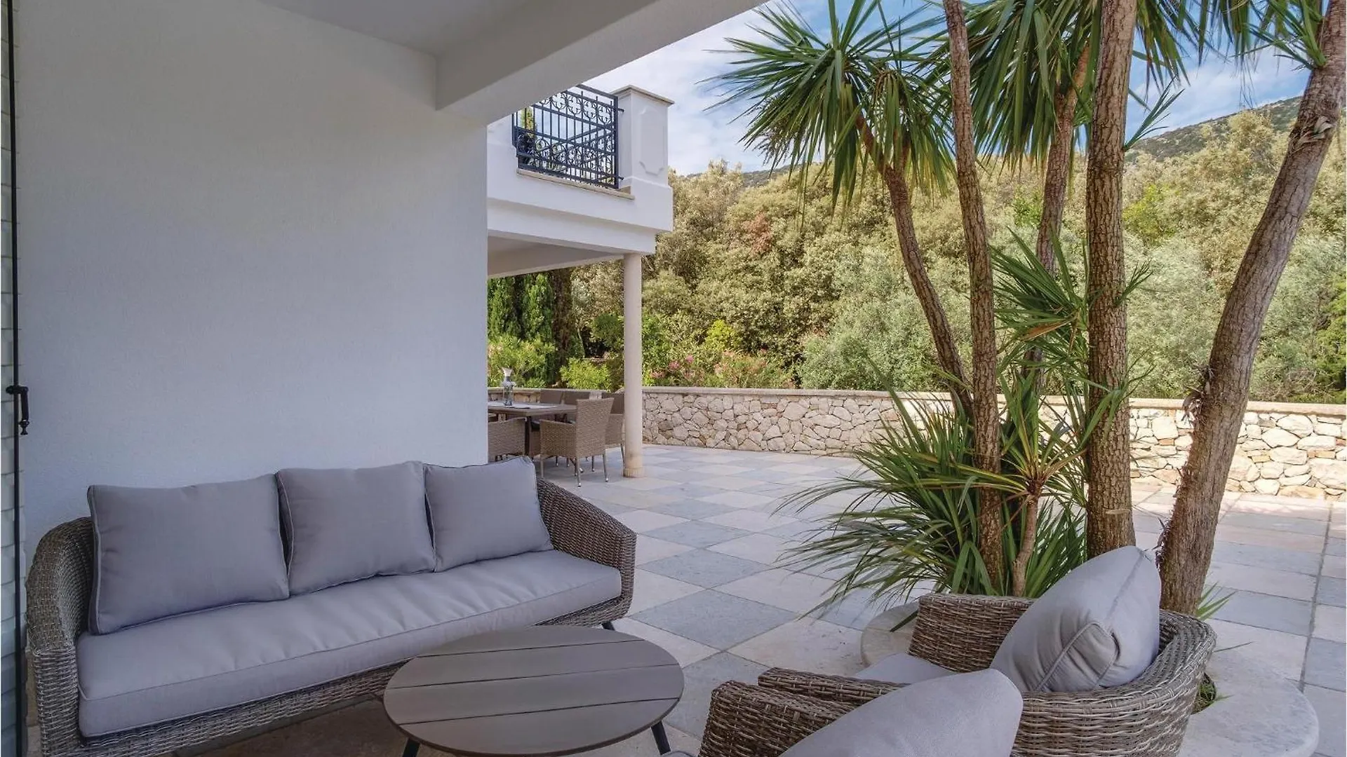 Holiday home Beautiful Home In Sveti Jakov With Kitchen