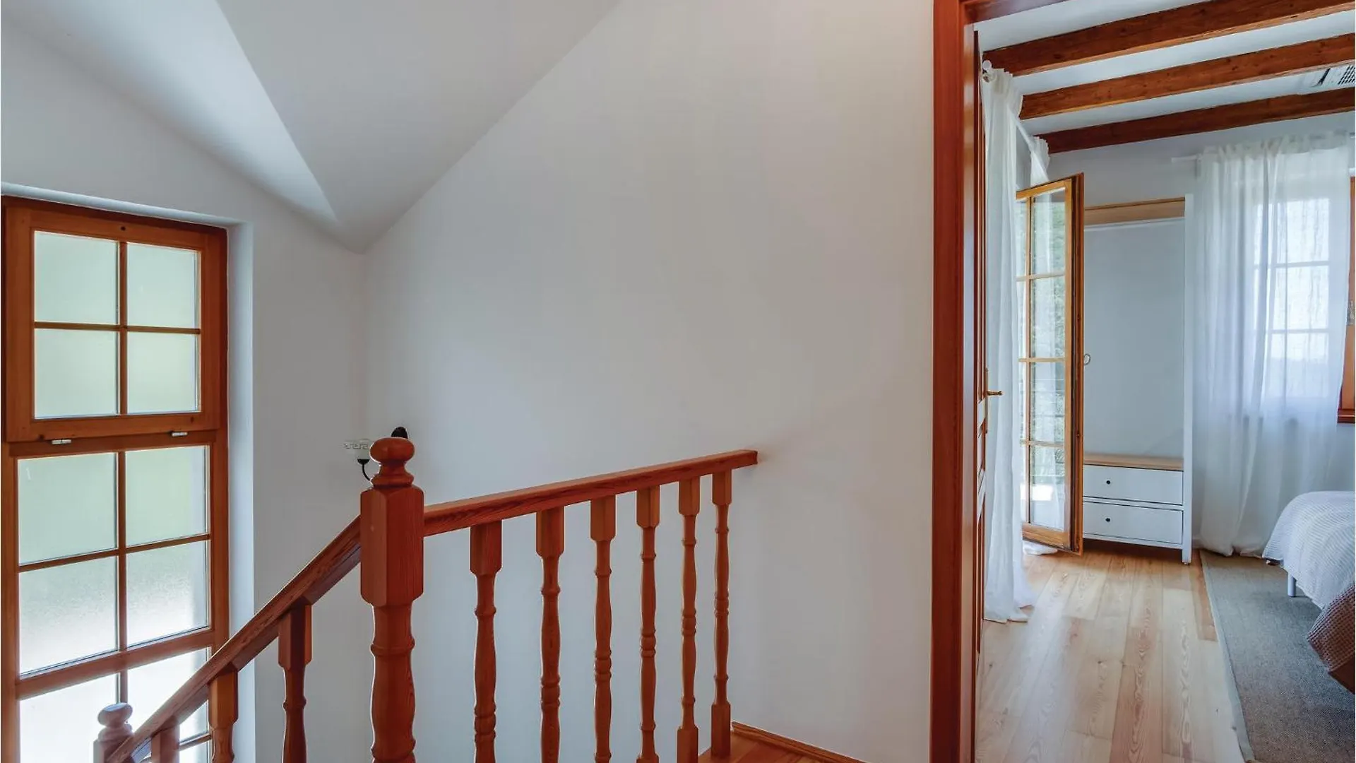 Holiday home Beautiful Home In Sveti Jakov With Kitchen