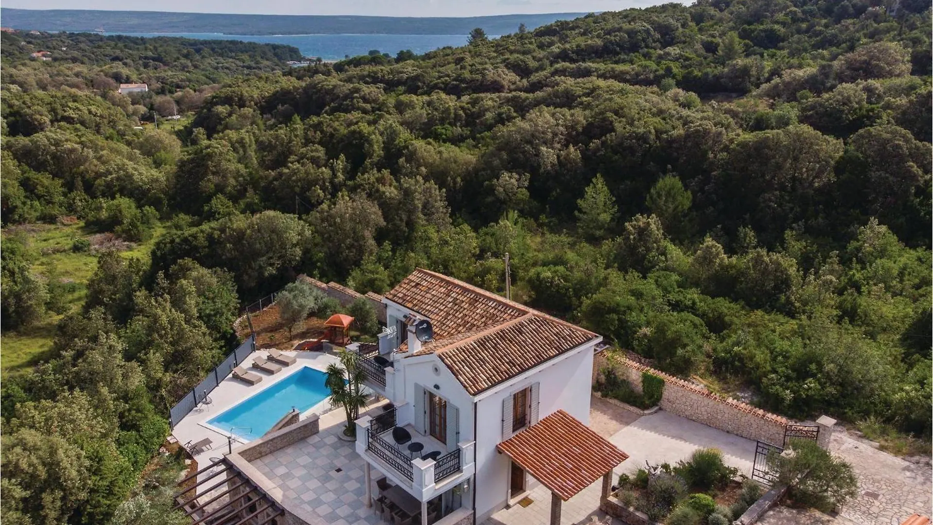 Beautiful Home In Sveti Jakov With Kitchen 0*,  Croatia
