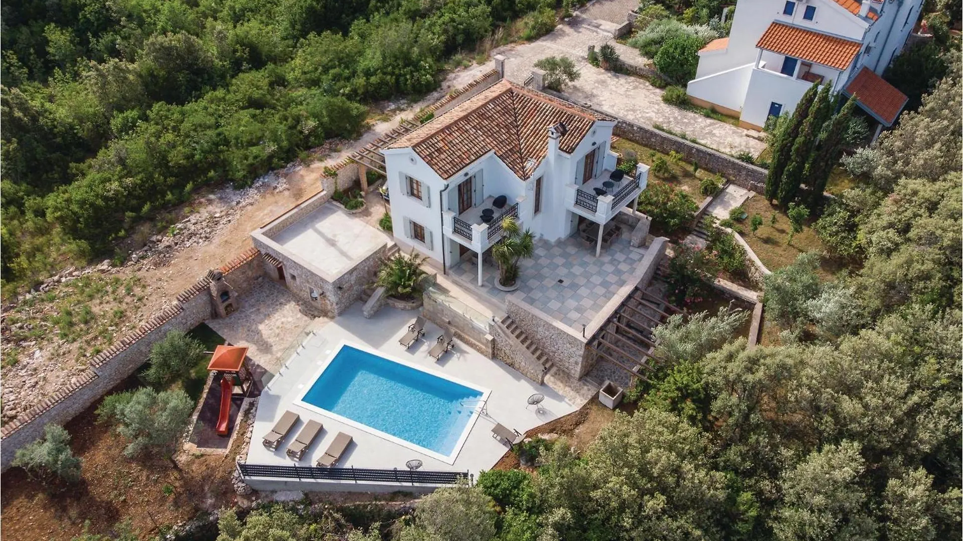 Beautiful Home In Sveti Jakov With Kitchen Holiday home