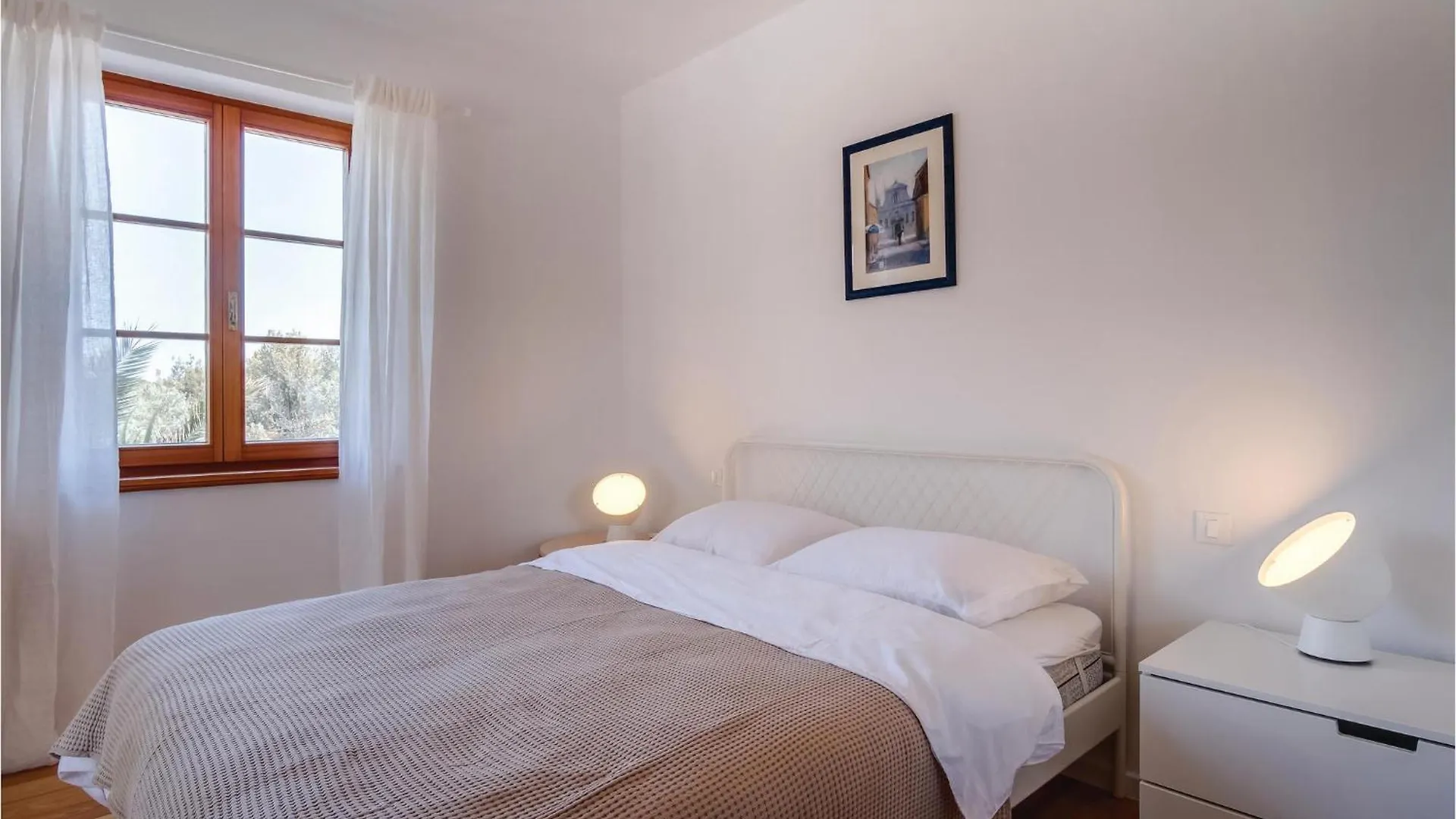 Beautiful Home In Sveti Jakov With Kitchen Casa vacanze